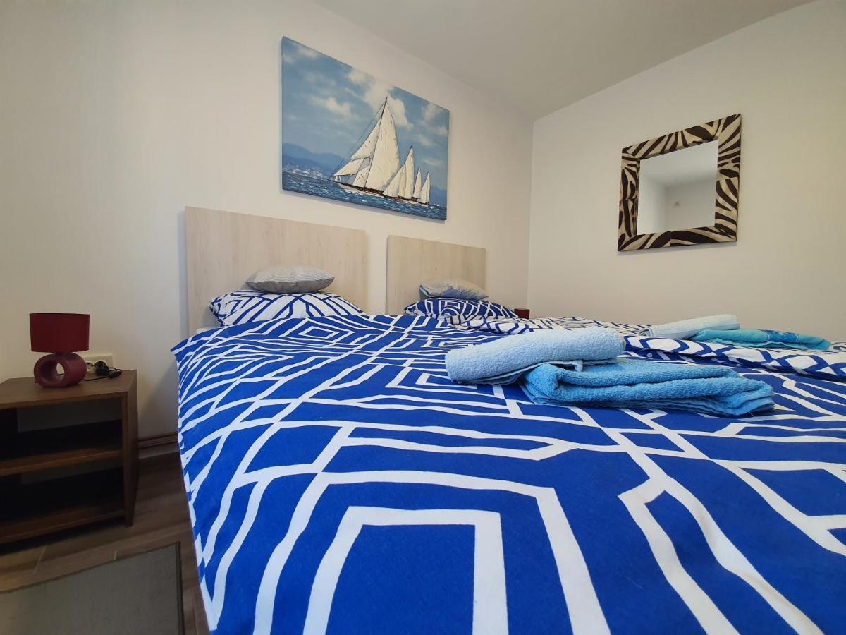 Apartmani Ana Vukovar Eksteriør billede